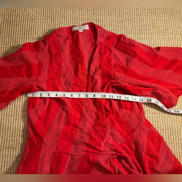 Red striped wrap LOFT Top - Picture 5 of 7